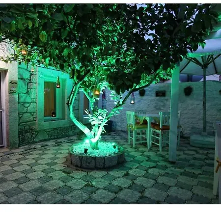 Hotel Monat Hacimemis Alacati