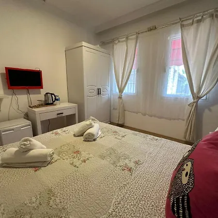 Monat Hacimemis Ξενοδοχείο