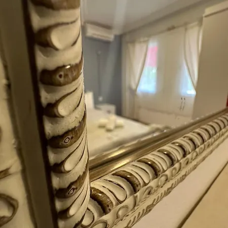 Monat Hacimemis * Alacati