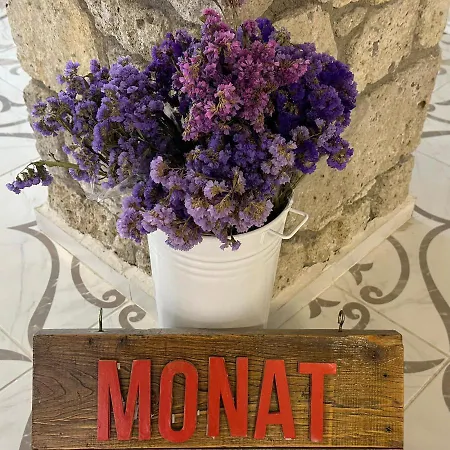 Monat Hacimemis Alacati