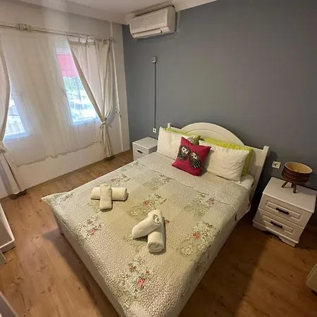 Monat Hacimemis Hotel