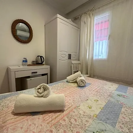 Monat Hacimemis Hotel Alaçatı